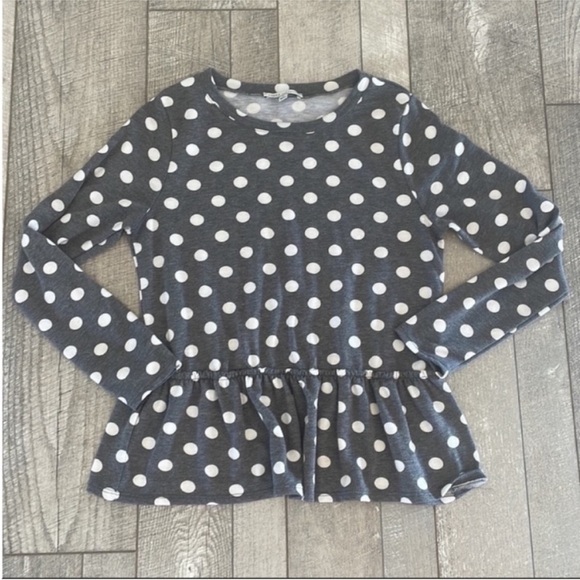 Francesca's Size Medium Gray Polka Dot Peplum Top. - Picture 6 of 6